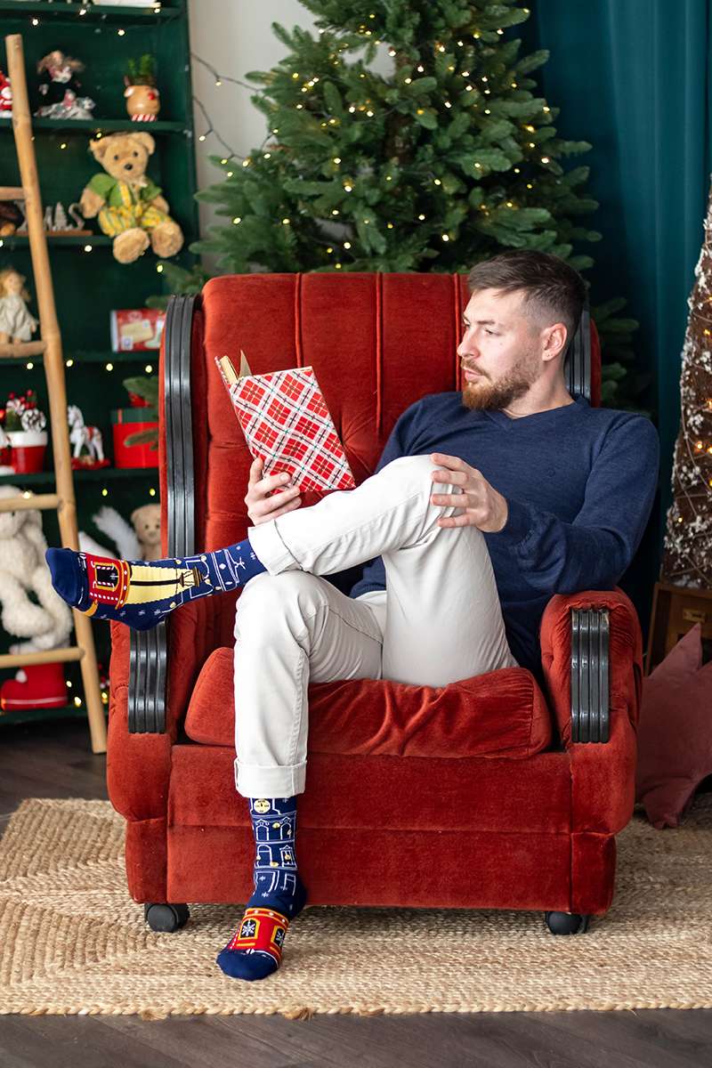 NG Arty Socks Božićna Bajka Tramvaj