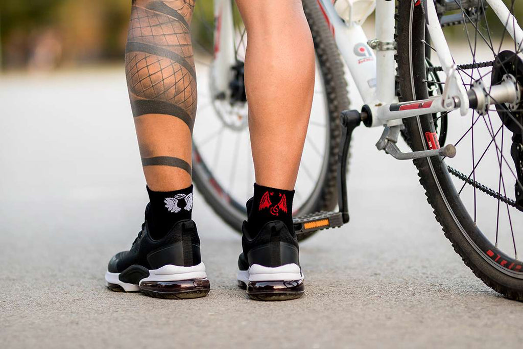 Active Day Pamučne Čarape Anđeo i Đavo - Crne